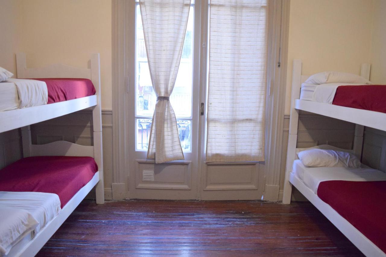 Voyage Recoleta Hostel บัวโนสไอเรส ภายนอก รูปภาพ
