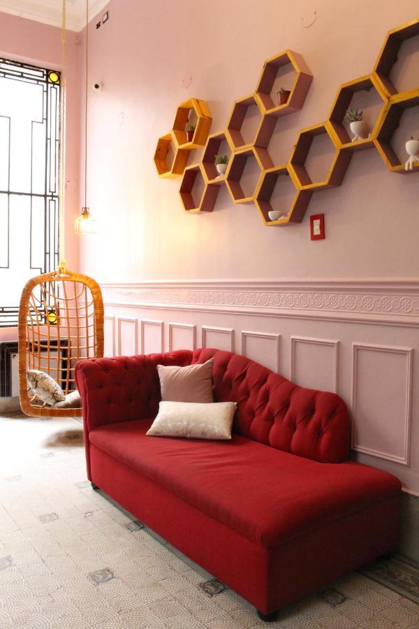 Voyage Recoleta Hostel บัวโนสไอเรส ภายนอก รูปภาพ